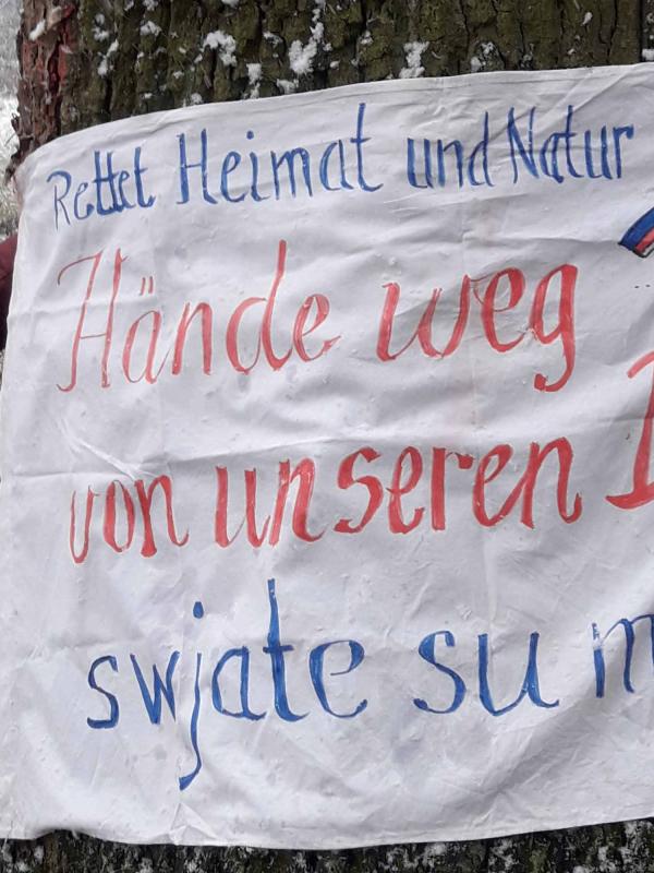 Grube auf Abstand statt Dörfer am Abgrund – Lausitz schneller raus aus der Kohle! Edith Penk (Rentnerin, Rohne)